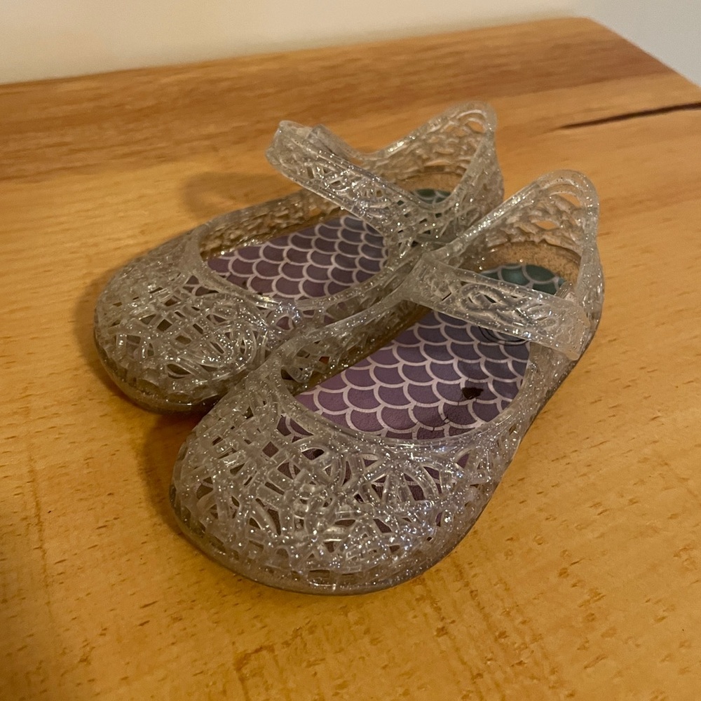 Girls Jellies sz 6